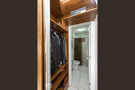 Apartamento à venda com 55m², 2 quartos e 1 vagaCloset da suíte