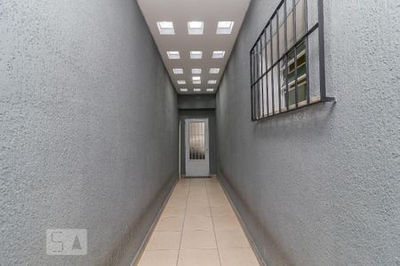 Casa à venda com 150m², 3 quartos e 2 vagas Casa à venda com 150m², 3 quartos e 2 vagasCorredor
