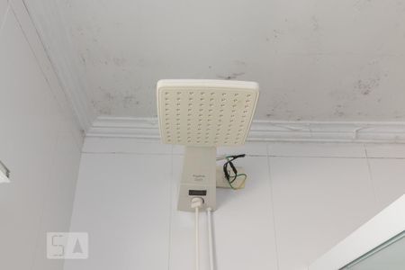 Casa à venda com 150m², 3 quartos e 2 vagas Casa à venda com 150m², 3 quartos e 2 vagasChuveiro