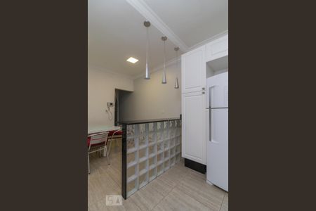 Casa à venda com 150m², 3 quartos e 2 vagas Casa à venda com 150m², 3 quartos e 2 vagasCozinha