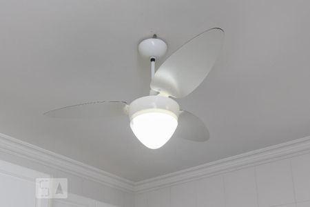 Casa à venda com 150m², 3 quartos e 2 vagas Casa à venda com 150m², 3 quartos e 2 vagasCozinha