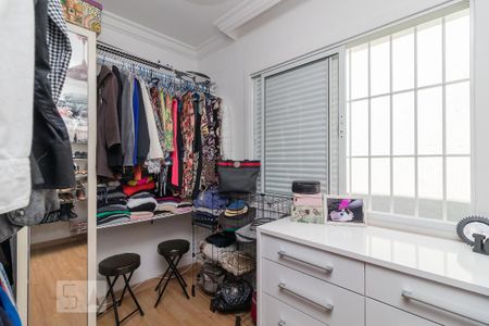 Casa à venda com 150m², 3 quartos e 2 vagas Casa à venda com 150m², 3 quartos e 2 vagasQuarto 1/Closet