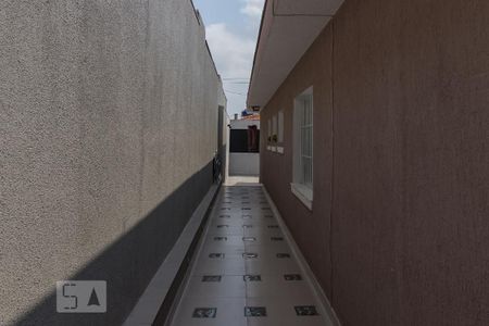 Casa à venda com 150m², 3 quartos e 2 vagas Casa à venda com 150m², 3 quartos e 2 vagasCorredor