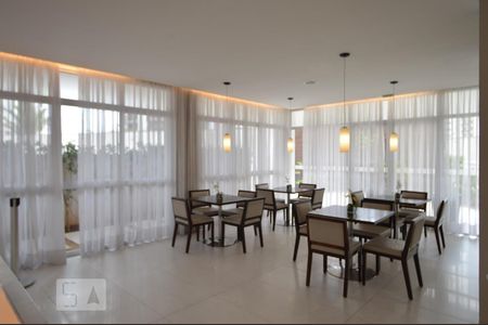 Apartamento para alugar com 50m², 1 quarto e 1 vagaÁrea comum - salão de festas