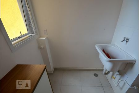 Area de Serviço de apartamento para alugar com 2 quartos, 37m² em Liberdade, São Paulo