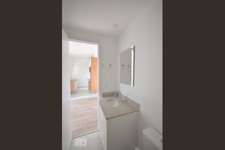 Banheiro de apartamento para alugar com 2 quartos, 37m² em Liberdade, São Paulo
