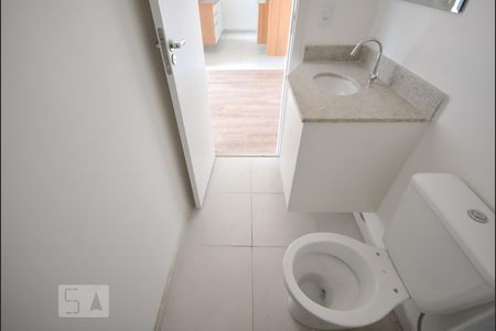 Apartamento para alugar com 37m², 2 quartos e sem vagaBanheiro