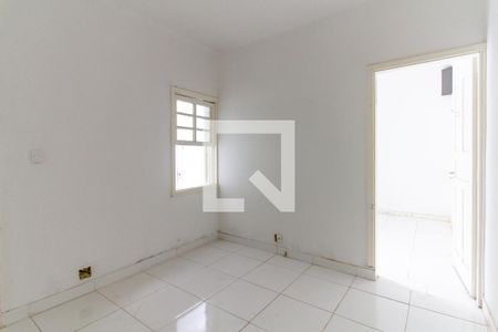 Casa para alugar com 180m², 5 quartos e sem vaga Casa para alugar com 180m², 5 quartos e sem vagaQuarto 4