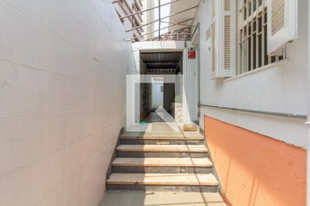Casa para alugar com 180m², 5 quartos e sem vaga Casa para alugar com 180m², 5 quartos e sem vagaHall social