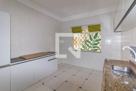 Casa para alugar com 180m², 5 quartos e sem vaga Casa para alugar com 180m², 5 quartos e sem vagaCozinha