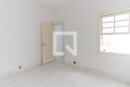 Casa para alugar com 180m², 5 quartos e sem vaga Casa para alugar com 180m², 5 quartos e sem vagaQuarto 4