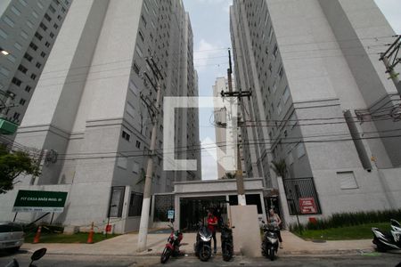 Apartamento para alugar com 38m², 2 quartos e sem vagaFachada