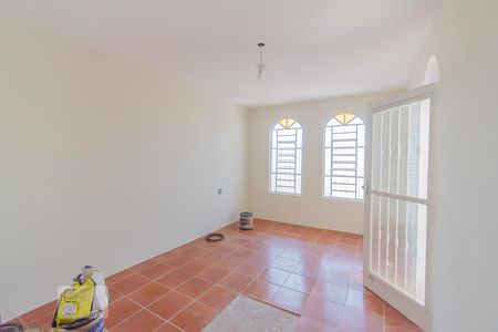 Sala de casa para alugar com 2 quartos, 59m² em Vila Campos Sales, Campinas
