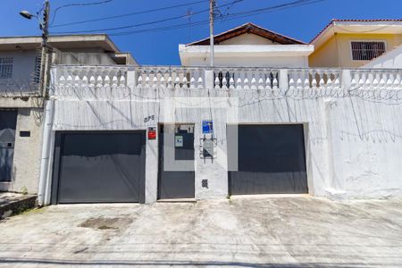 Casa à venda com 350m², 2 quartos e 2 vagasFachada
