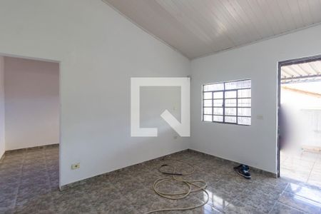 Casa à venda com 350m², 2 quartos e 2 vagasEdícula Sala