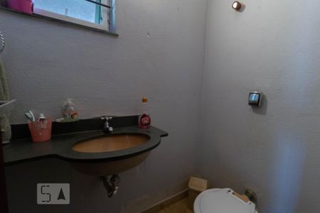 Casa à venda com 202m², 3 quartos e 5 vagasBanheiro
