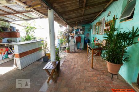 Casa à venda com 202m², 3 quartos e 5 vagasQuintal