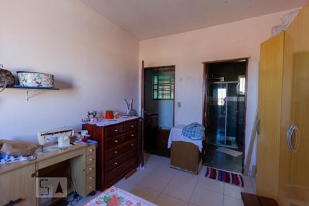 Casa à venda com 202m², 3 quartos e 5 vagasQuarto 3 - Suíte