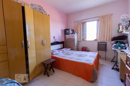 Casa à venda com 202m², 3 quartos e 5 vagasQuarto 3 - Suíte