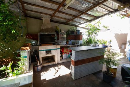 Casa à venda com 202m², 3 quartos e 5 vagasChurrasqueira