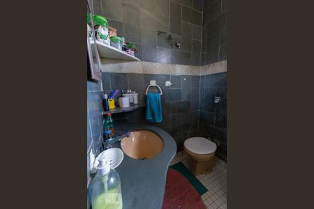 Casa à venda com 202m², 3 quartos e 5 vagasBanheiro