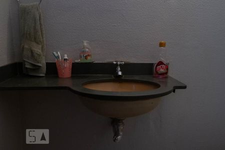 Casa à venda com 202m², 3 quartos e 5 vagasBanheiro