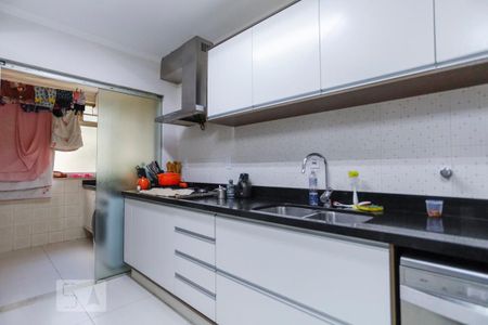 Apartamento à venda com 180m², 3 quartos e 3 vagasCozinha