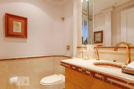 Lavabo de apartamento à venda com 3 quartos, 180m² em Santa Cecilia, São Paulo