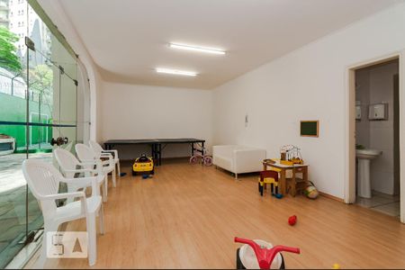 Apartamento à venda com 180m², 3 quartos e 3 vagasÁrea comum - Salão de festas