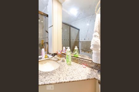 Apartamento à venda com 180m², 3 quartos e 3 vagasBanheiro Social