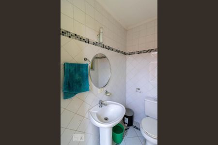 Casa para alugar com 175m², 2 quartos e 1 vagaLavabo