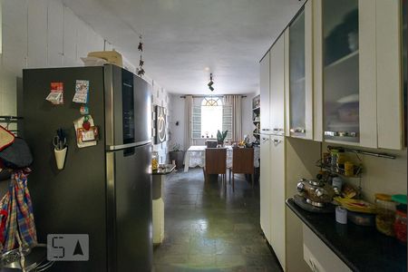 Casa à venda com 360m², 3 quartos e 4 vagas Casa à venda com 360m², 3 quartos e 4 vagasCozinha