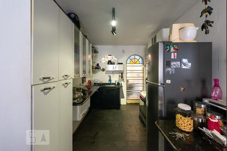 Casa à venda com 360m², 3 quartos e 4 vagas Casa à venda com 360m², 3 quartos e 4 vagasCozinha