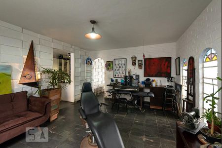 Sala de casa à venda com 3 quartos, 360m² em São João Batista, Belo Horizonte