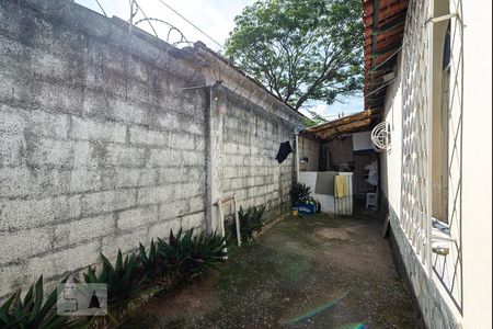 Casa à venda com 360m², 3 quartos e 4 vagas Casa à venda com 360m², 3 quartos e 4 vagasQuintal