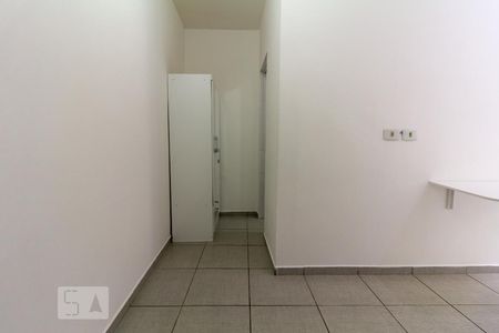 Quarto de kitnet/studio para alugar com 1 quarto, 20m² em Vila Butantã, São Paulo