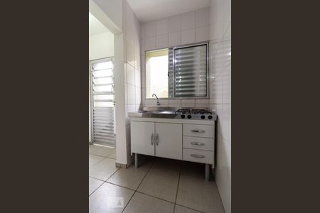Cozinha de kitnet/studio para alugar com 1 quarto, 20m² em Vila Butantã, São Paulo