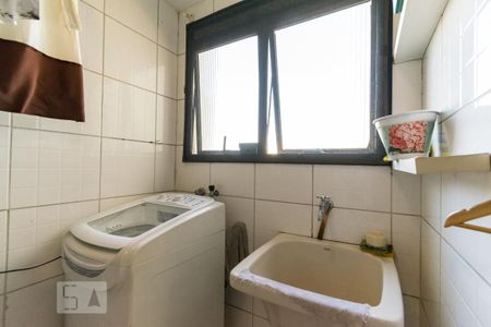 Apartamento à venda com 84m², 3 quartos e 2 vagas Apartamento à venda com 84m², 3 quartos e 2 vagasLavanderia