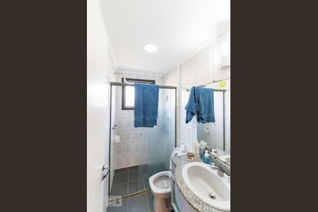 Apartamento à venda com 84m², 3 quartos e 2 vagas Apartamento à venda com 84m², 3 quartos e 2 vagasBanheiro da Suíte