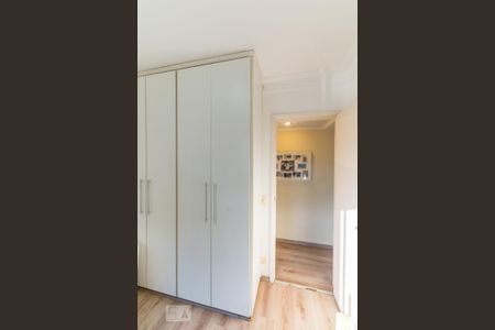 Apartamento à venda com 84m², 3 quartos e 2 vagas Apartamento à venda com 84m², 3 quartos e 2 vagasQuarto 3