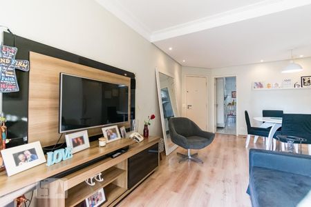 Sala de apartamento à venda com 3 quartos, 84m² em Vila Alexandria, São Paulo