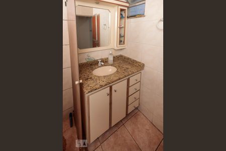 Apartamento à venda com 82m², 3 quartos e sem vagaBanheiro