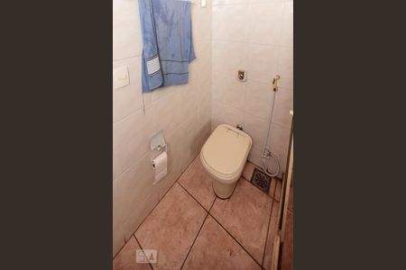 Apartamento à venda com 82m², 3 quartos e sem vagaBanheiro