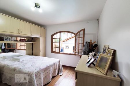 Casa à venda com 192m², 2 quartos e 2 vagasQuarto 1