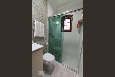 Casa à venda com 192m², 2 quartos e 2 vagasBanheiro