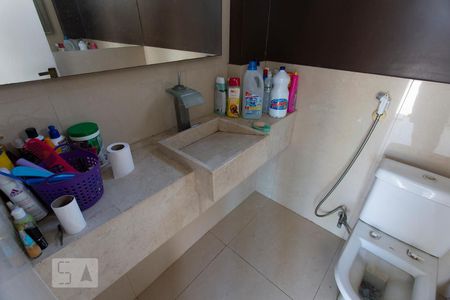 Apartamento à venda com 368m², 4 quartos e 2 vagasBanheiro Area Serviço