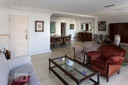 Apartamento à venda com 368m², 4 quartos e 2 vagasSala de Estar