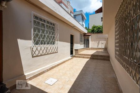 Casa para alugar com 360m², 3 quartos e 2 vagasÁrea Externa