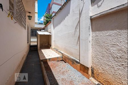 Casa para alugar com 360m², 3 quartos e 2 vagasCorredor