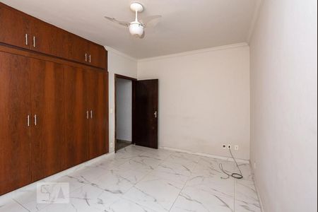 Casa para alugar com 360m², 3 quartos e 2 vagasQuarto 3